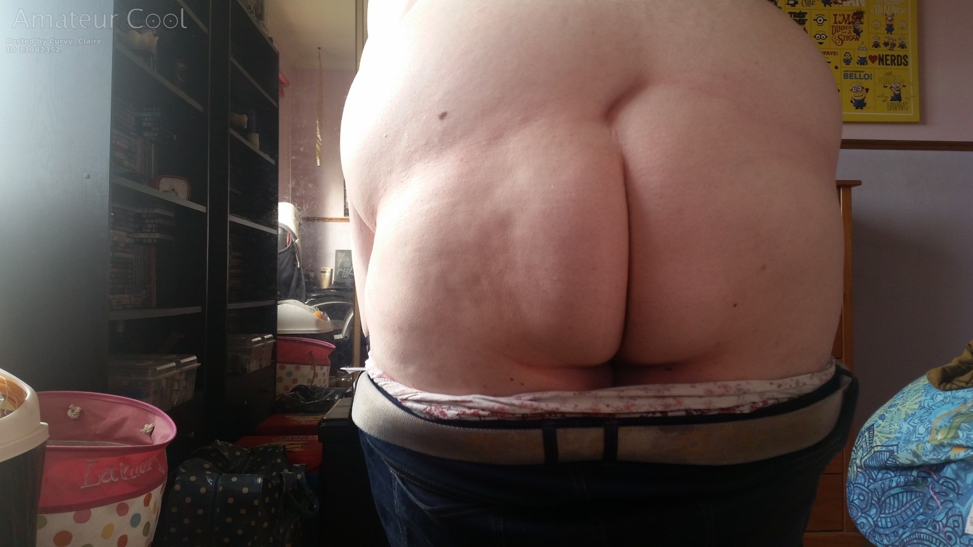 haven't posted a picture of my ass in a while so thought it was about time i did