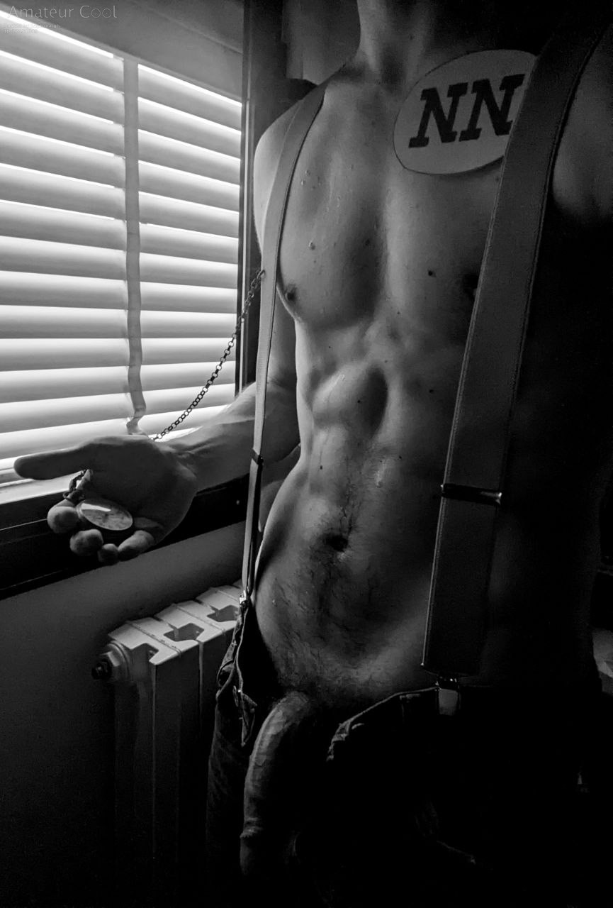 Vintage B&W Competition: old stuff never stop to work.. I mean the pocket watch :)